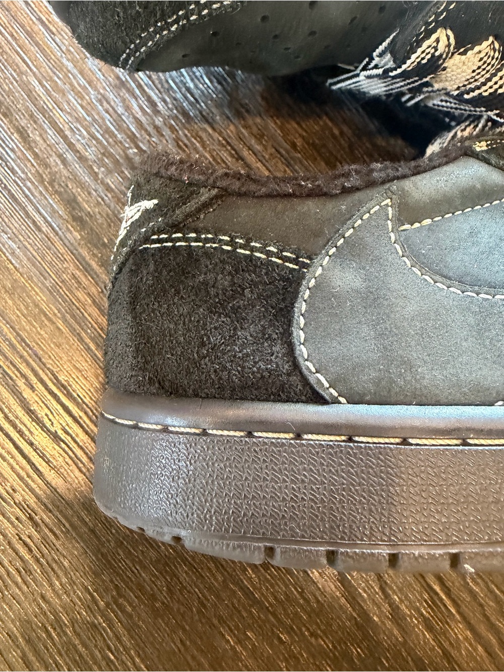Jordan 1 Retro Low OG SP x Travis Scott Black Phantom Size 8.5 - Picture 2 of 11